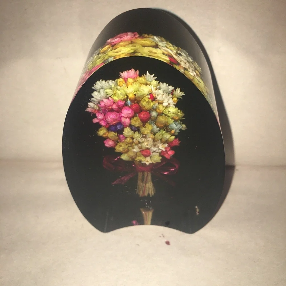 Vintage Lucite acrylic dried flower bouquet paperweight